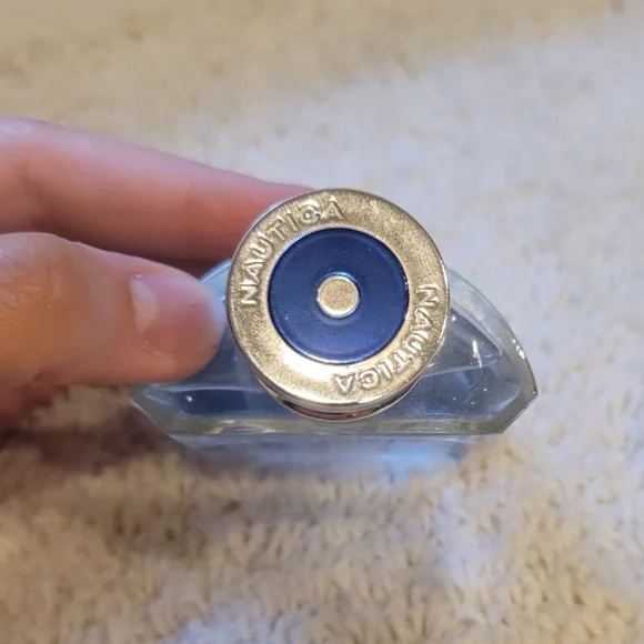 Nautica Voyage Cologne 1.7 oz – Lightly Used, Fresh & Clean Scent - Picture 3 of 3